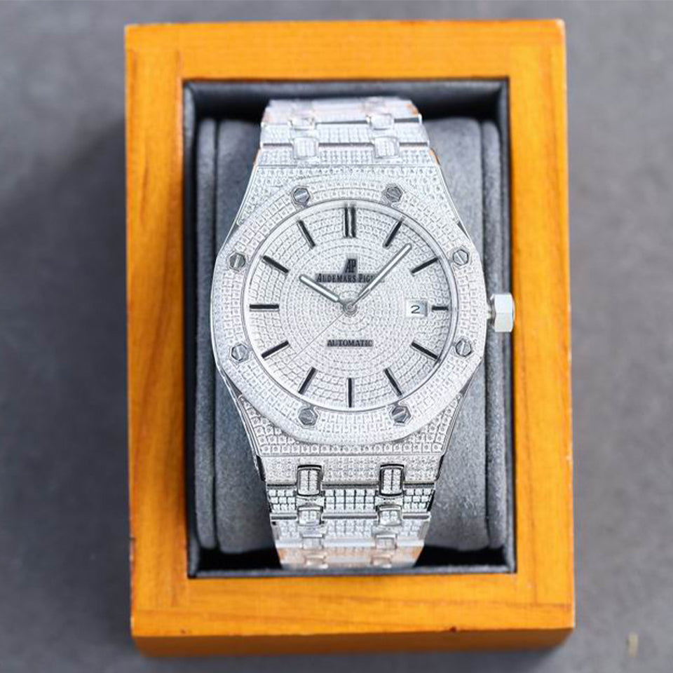 Audemars Piguet Royal Oak Selfwinding Iced Out Watch